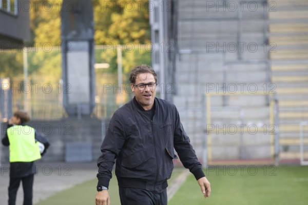 Coach Benedetto Muzzicato (SC Freiburg II / U23) had a good laugh during the match of the Soccer-RL SW 24-25: 9. Sptg: SC Freiburg II vs Bahlinger SC, Freiburg im Breisgau, Germany / Germany