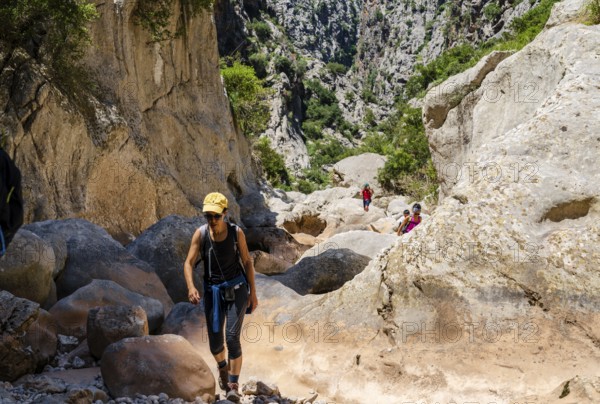Hikers group, Torrent de Pareis, Sa Calobra, Majorca, Balearic Islands, Spain, Europe