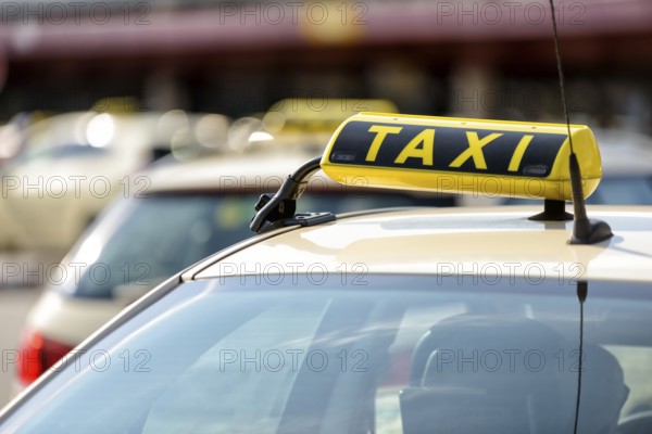 Taxi