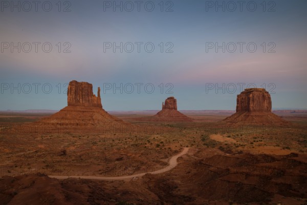 Monument Valley View color sky