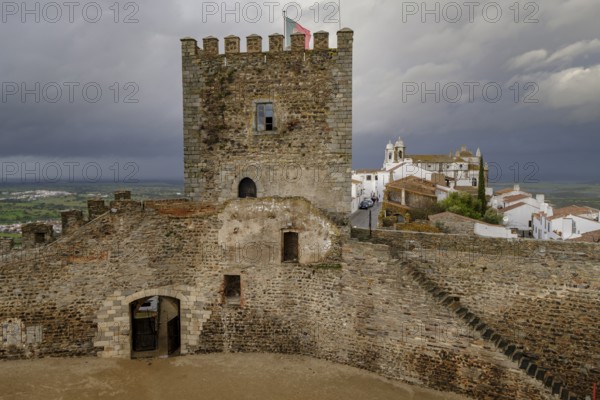 Castelo de Monsaraz, Monumento Nacional, Monsaraz, Distrito de Évora, Alentejo, Portugal, Europe