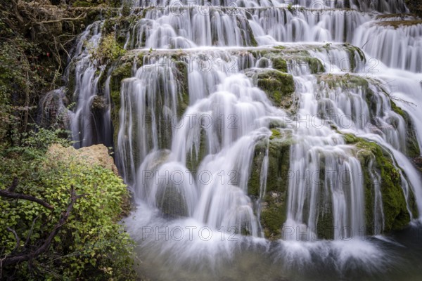 Orbaneja waterfall, Orbaneja del Castillo, Burgos, Spain, Europe