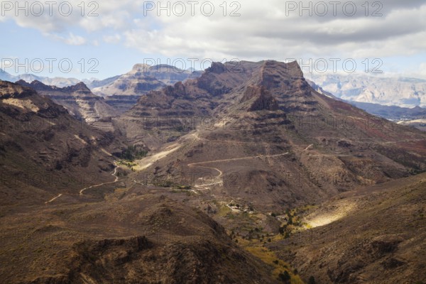 Mountain landscape on Gran Canaria island Spain, between Maspalomas and San Bartolomé de Tirajana (coordinates 27.81304, -15.582028), Spain, Europe