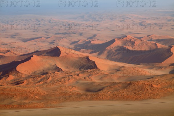 Hot air balloon ride over the Namib in the Namib-Naukluft National Park in Namibia