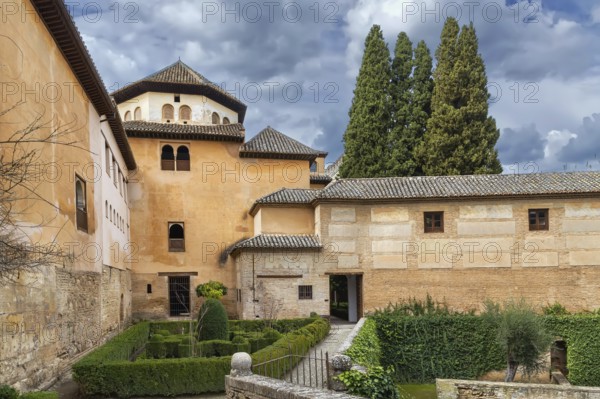 Courtyard in Alhambra palace, Granada, Spain, Europe