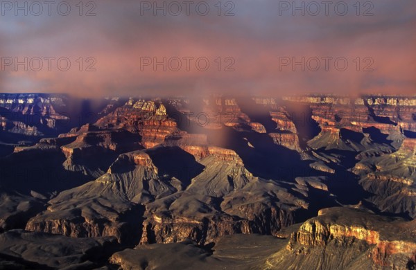 Thunderstorm timing at Gran Canyon Arizona, USA, North America