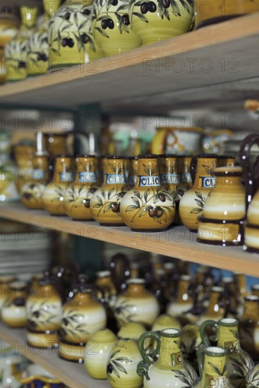 Traditional art of pottery's decoration in Tuscany