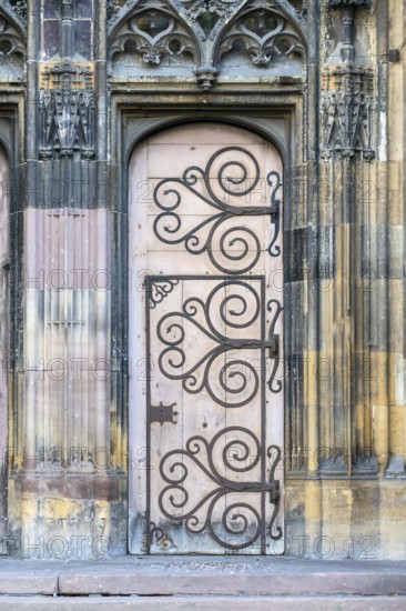 An image of a door of Saint Theobald's Church, Thann