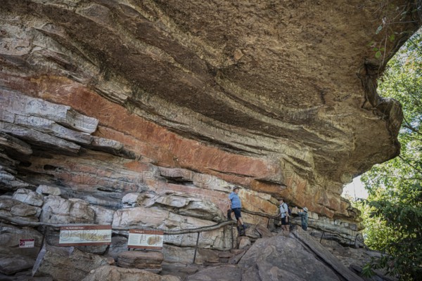 Aboriginal rock carvings, Kadadu National Park, Ubirr, or Obiri Rock, Northern Territory, Australia, Oceania