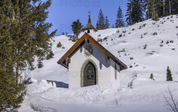 Chapel, Filzensattel, Dienten am Hochkönig, Salzburg, winter landscape