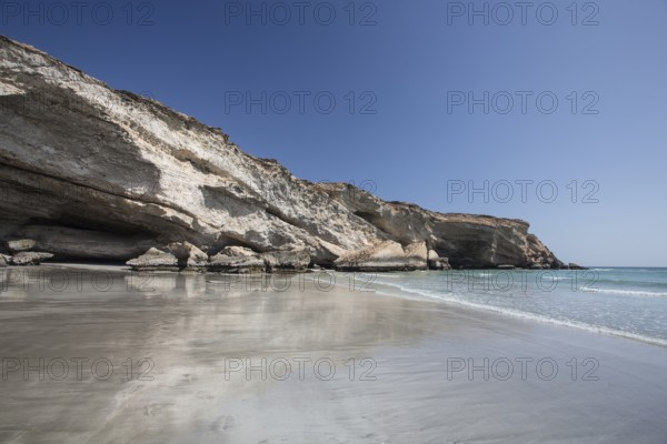 Coast, near Taqah, sea, sandy beach, rocks, Oman, Asia