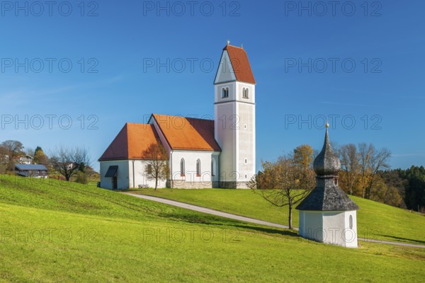 The Gothic pilgrimage church of St Florian with the baroque fountain chapel, Frasdorf, Chiemgau, Upper Bavaria, Bavaria, Germany, Europe