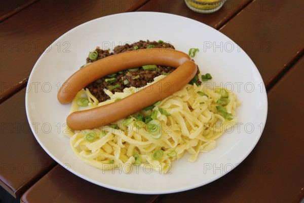 Swabian cuisine, traditional cuisine, home cooking, typical Swabian, hearty, lentils with spaetzle and string sausages, Königliche Post restaurant, restaurant, food photography, old camp, former military area, biosphere area, Münsingen, Swabian Alb, Baden-Württemberg, Germany, Europe