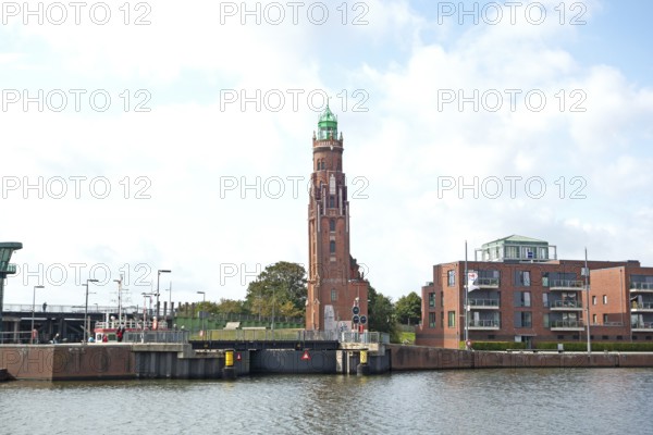 Lighthouse, Simon-Loschen-Tower, Bremerhaven, Germany, Europe