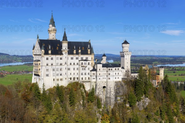 Close-up of Neuschwanstein Castle with impressive architecture and towers, Schwangau, Ostallgäu, Allgäu, Swabia, Upper Bavaria, Bavaria, Germany, Europe