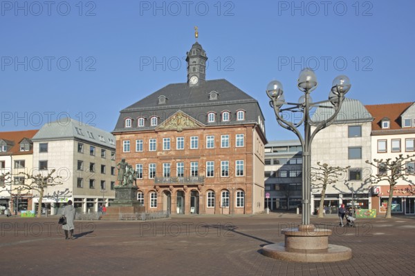 Baroque Neustadt Town Hall and Brothers Grimm National Monument, Candelabra, Brothers, German Fairy Tale Route, Market Square, Hanau, Hesse, Germany, Europe