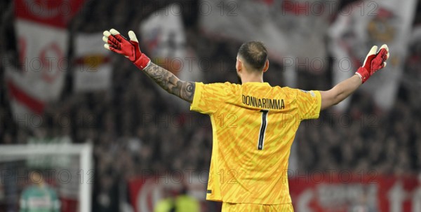 Goalkeeper Gianuigi Donnarumma FC Paris Saint-Germain PSG (01) Gesture Gesture from behind Champions League, MHPArena, MHP Arena Stuttgart, Baden-Württemberg, Germany, Europe