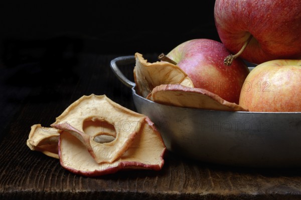 Apples and dried apple rings, dried fruit