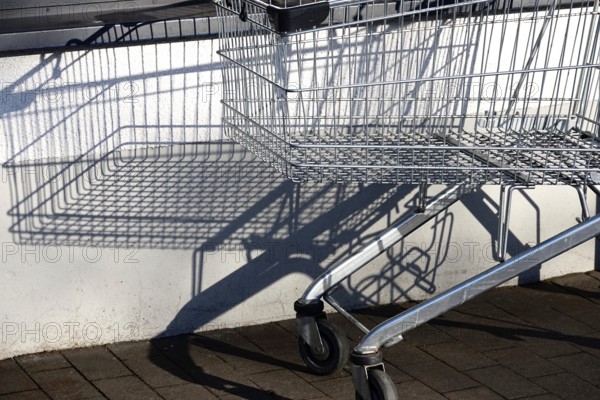 Shopping trolley, symbolic image for shopping, Germany, Europe