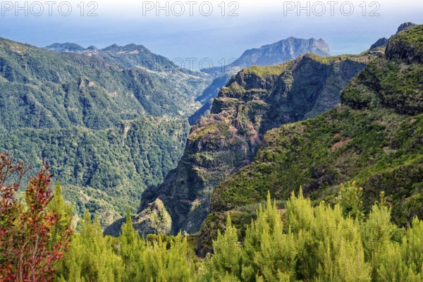 Mountain landscape in the Massif Central, central mountains near Pico do Areeiro, rocks, clouds, mountain range, mountain landscape, Madeira, Portugal, Europe