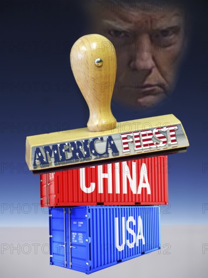Symbolic image, free trade, USA, China, America first, Donald Trump, impending tariff, punitive tariff, multilateral negotiation, EU European Union, economic areas, capitalism, communism, treaties, conventions, nation states, agreements, international law, opponents, protectionism, liberalism, libertarian attitude, Asia