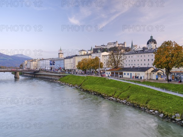 View of the fortress Hohen Salzburg, old town of Salzburg, Salzach, autumn, Salzburg, Austria, Europe
