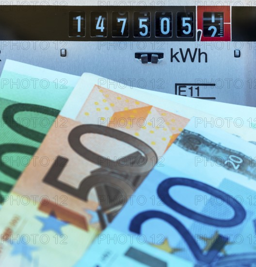 An electricity meter measures the electricity consumed. Symbol photo for electricity price and saving electricity Austria
