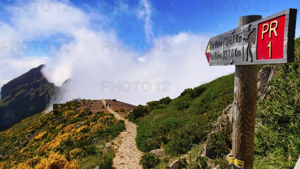 On the PR1 hiking trail from Pico do Arieiro to Pico Ruivo on Madeira