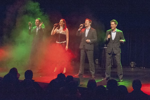 A cappella band LaLeLu on stage