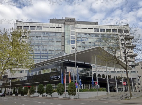 Cologne, Hotel Pullman