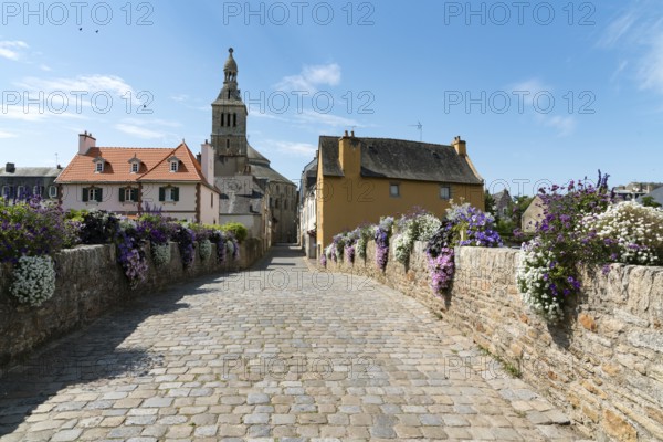 France - 24 August 2019: view of the Pont Fleuri Bridge in the picturesque village of Quimperle in Brittany