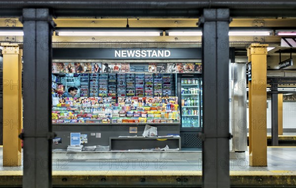 New York. Manhattan. Newspaper kiosk in the subway