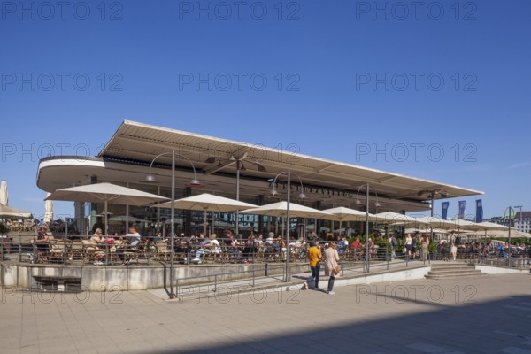 Jungfernstieg with many people and catering Cafe Alsterpavillon Alex, Neustadt, Hamburg, Germany, Europe
