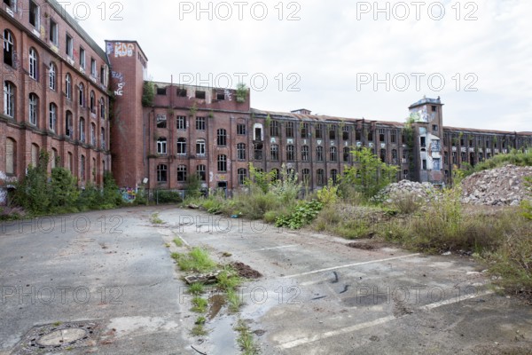 Industrial wasteland since 1999, Hannoversche Gummiwerke Excelsior, Continental AG, Limmer, Hanover, Lower Saxony, Germany, Europe, Industriebrache seit 1999, Hannoversche Gummiwerke Excelsior, Continental AG, Werk Limmer, Hannover, Niedersachsen, Deutschland, Europa, Europe
