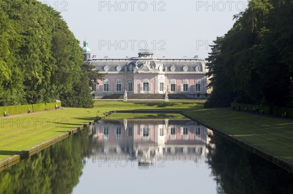 Castle park, view over the mirror pond to the castle