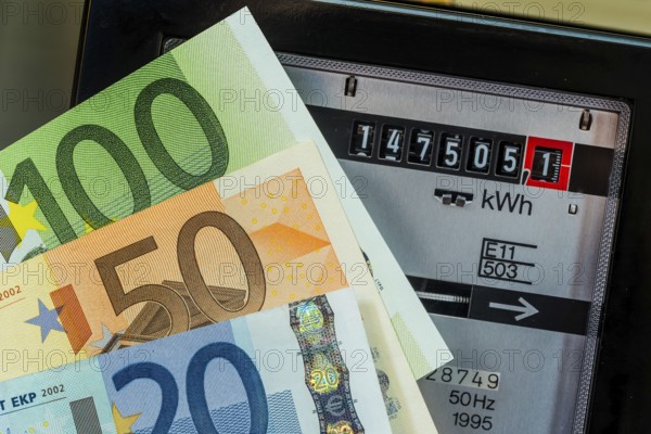 An electricity meter measures the electricity consumed. Symbol photo for electricity price and saving electricity Austria
