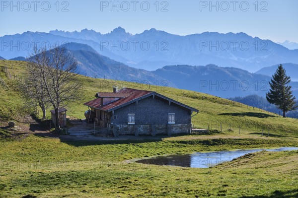 Huberalm in front of Wilder Kaiser, Farrenpoint, Mangfall mountains, Bavarian Prealps, Upper Bavaria, Bavaria, Germany, Europe
