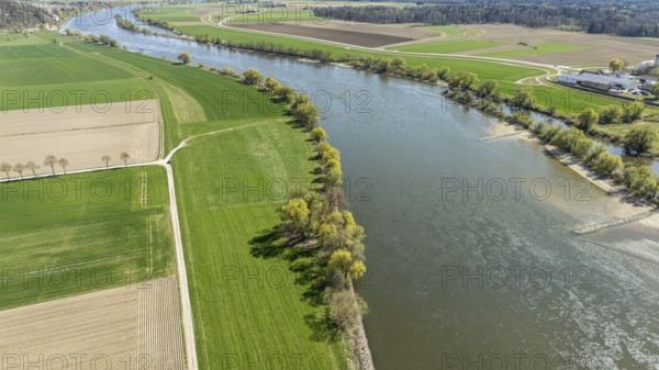Greened bank areas with neighbouring fields and a meandering river (Danube) in a rural landscape, Bogen, Lower Bavaria