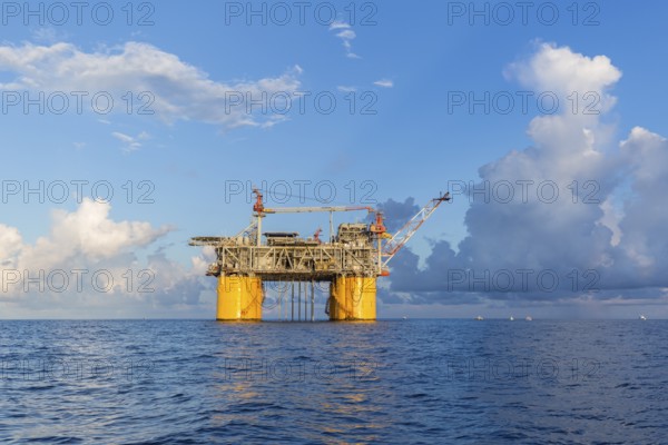 Offshore petroleum drilling rig in the Gulf of Mexico