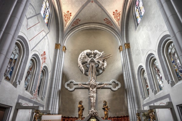 Altar room with the high altar crucifix, early 19th century, Parish Church of St Peter and Paul, Kirchstraße 25, Telfs, Austria, Europe