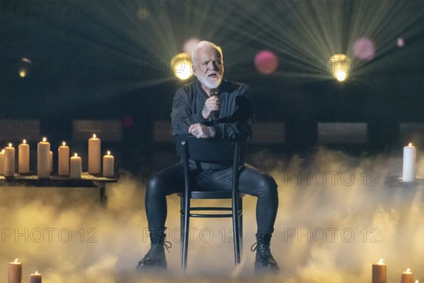 Nino de Angelo with the song Zu Spät at the Beatrice Egli Show in Studio Berlin Adlershof on 08.04.2025. The broadcast will take place on Easter Saturday, 19 April 2025, 20:15, on Ersten