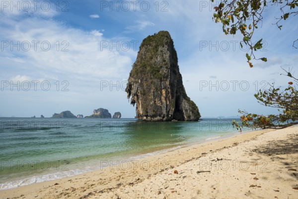 Ao Phra Nang Beach, Railay Beach, Ao Nang, Krabi, Thailand, Asia