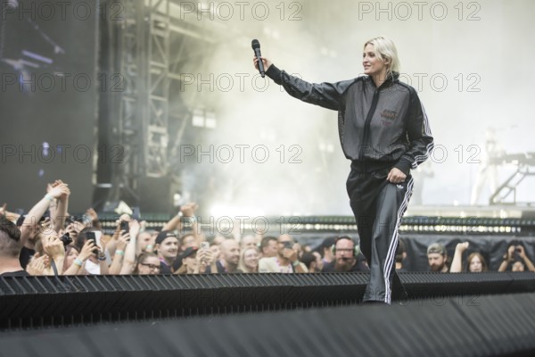 Emily Armstrong, lead singer of Linkin Park live on From Zero World Tour 2025 at the Olympiastadion Berlin on 18 June 2025