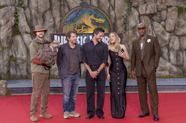 Director Gareth Edwards, Jonathan Bailey, Scarlett Johansson and Mahershala Ali at the German premiere of the adventure film Jurassic World, the rebirth at Berlin's Zoo Palast on 18 June 2025