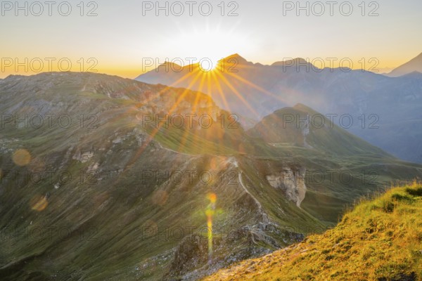 Sunrise in the Mountains at Hochalpenstraße, view from Fuscher Törl, Pinzgau, Salzburg, Austria, Europe