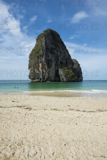 Ao Phra Nang Beach, Railay Beach, Ao Nang, Krabi, Thailand, Asia