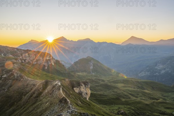 Sunrise in the Mountains at Hochalpenstraße, view from Fuscher Törl, Pinzgau, Salzburg, Austria, Europe