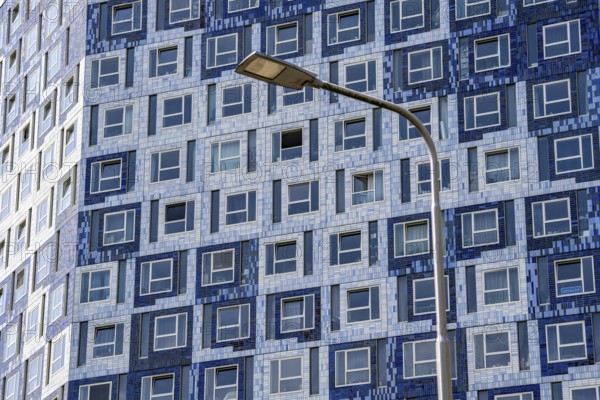 Student residence, Johanna tower block, student flats on Cambridgelaan in the Science Park, Utrecht University, Johanna residence, with tiled façade, with over 650 student rooms, flats, Netherlands