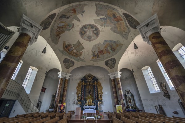 Chancel of St Vitus Church, rotunda in neo-Romanesque style built in 1891, Burglengenfeld, Upper Palatinate, Bavaria, Germany, Europe