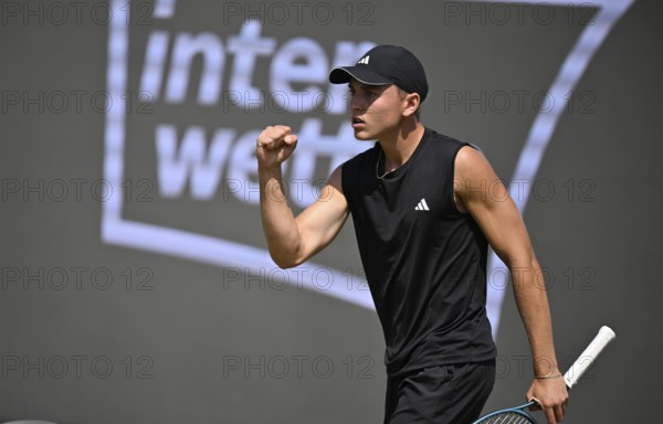 Justin Engel GER Cheering Emotion Gesture Gesture Logo INTERWETTEN, Tennis, ATP 250, BOSS Open 2025, Stuttgart, Baden-Württemberg, Germany, Europe
